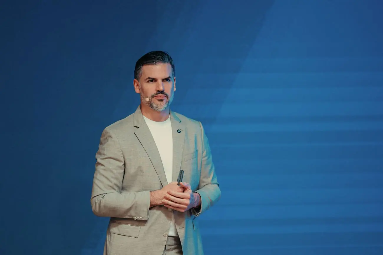 Dr. Guilhermino Nogueira durante palestra no EscalaDoc Experience